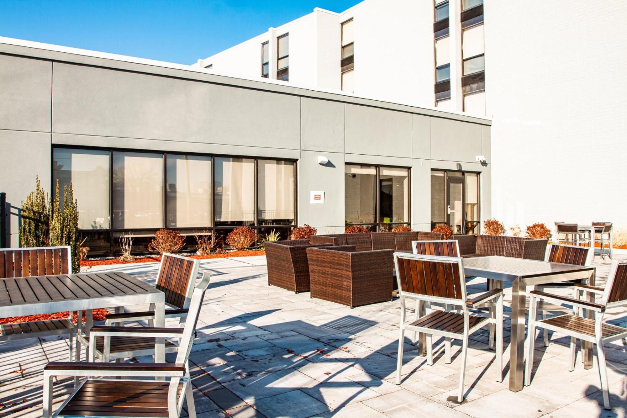 Even Hotel Manchester Airport By Ihg Εξωτερικό φωτογραφία
