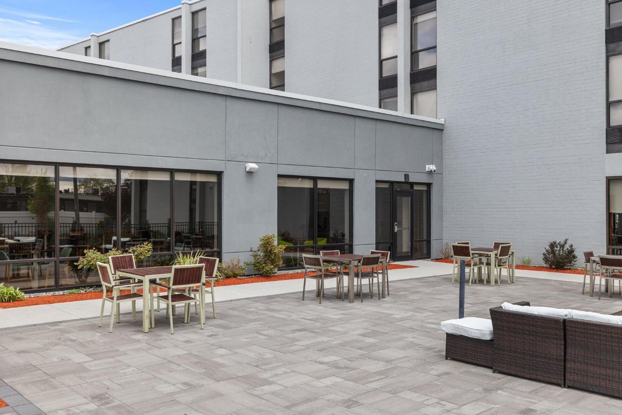 Even Hotel Manchester Airport By Ihg Εξωτερικό φωτογραφία
