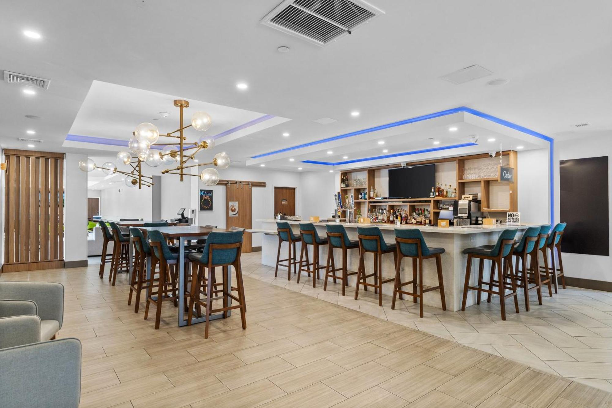 Even Hotel Manchester Airport By Ihg Εξωτερικό φωτογραφία